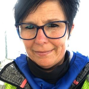 Meet your Posher, Dana